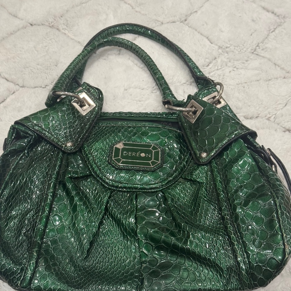 House of Dereon Green Leather shoulder bag